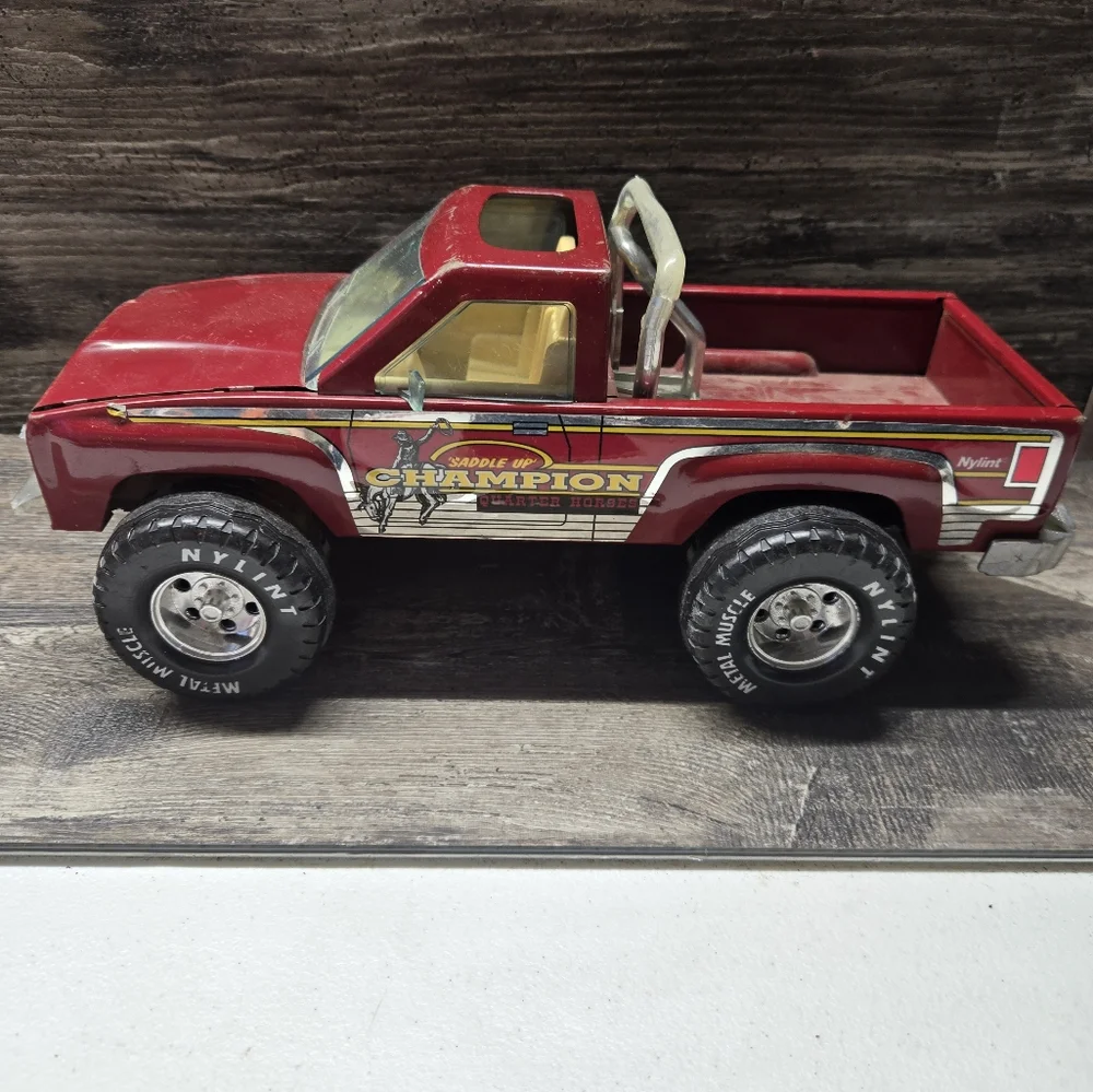 Vintage Nylint‎ Saddle up Champion Quarter Horse Truck Made In USA